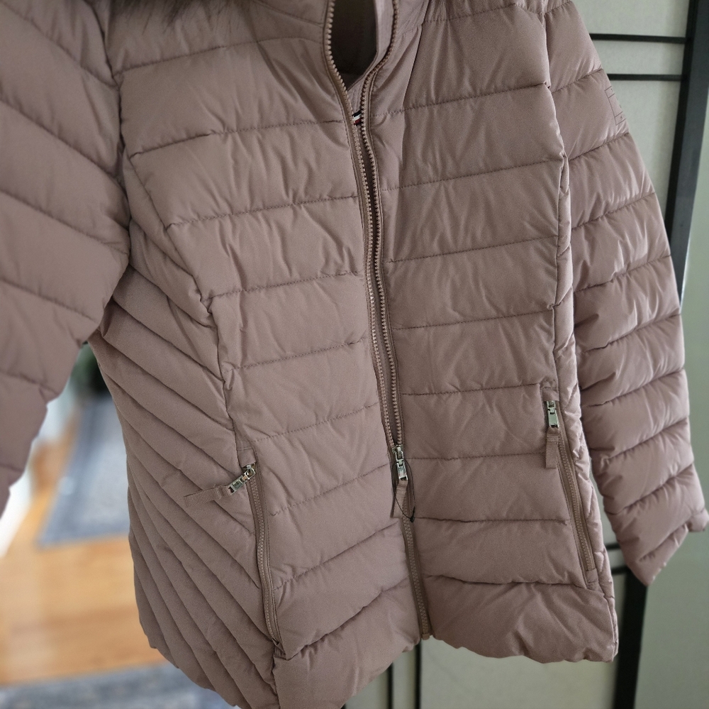Women's Pink Puffer Jacket with Faux Fur Hood - Picture 7 of 10